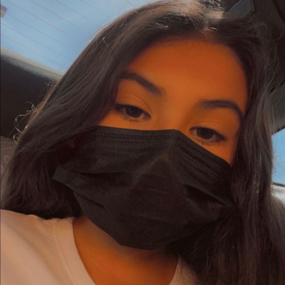Meet your Posher, Fernanda
